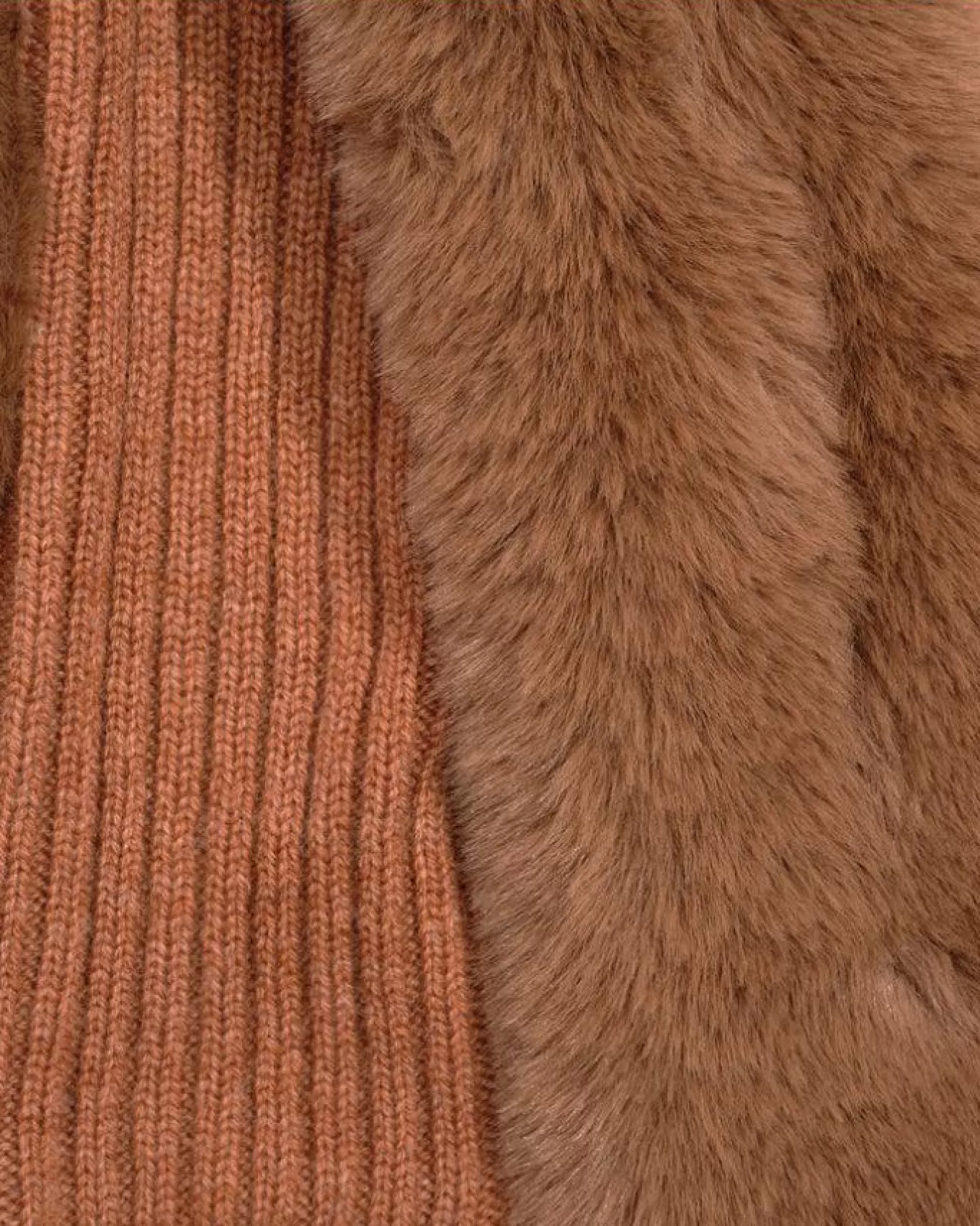 faux_fur_pull_through_scarf_8.webp Faux Fur Pull Through Scarf<Echo Outlet