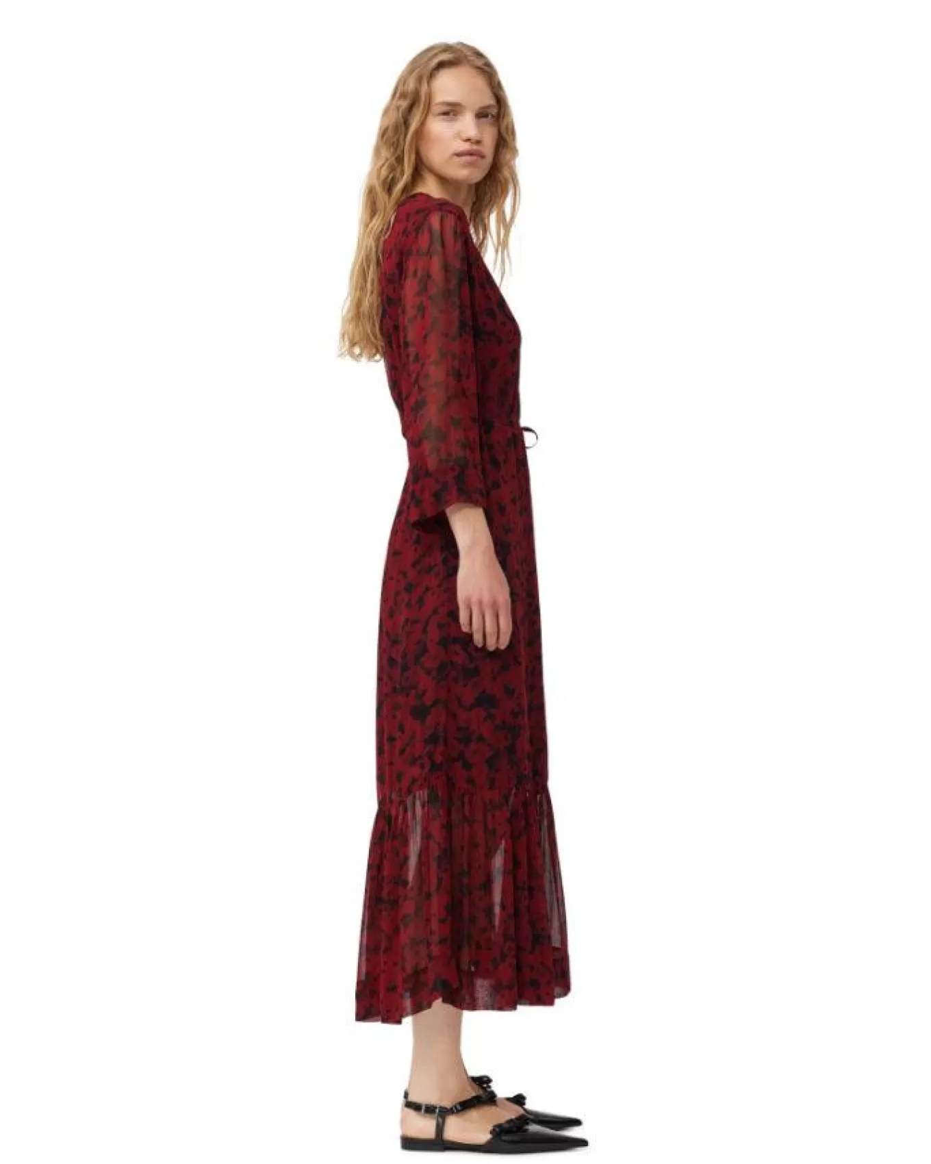 ganni_red_print_georgette_wrap_midi_dress_4.webp Red Print Georgette Wrap Midi Dress<Ganni Sale