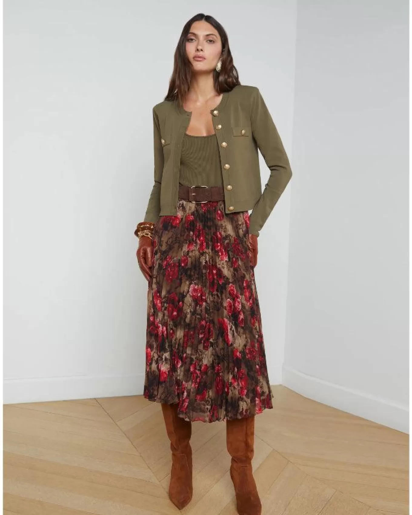 lagence_toulouse_crop_cardigan_4.webp Toulouse Crop Cardigan<L'Agence Best Sale