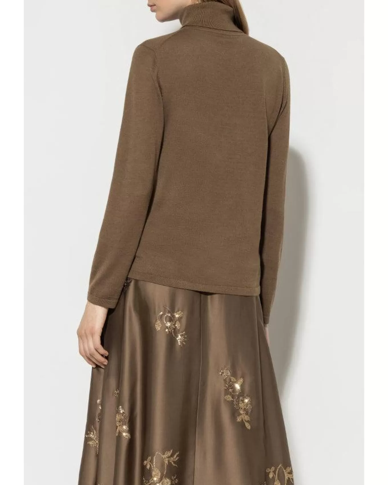 luisa_cerano_silk_blend_turtleneck_sweater_13.webp Silk Blend Turtleneck Sweater<Luisa Cerano Cheap