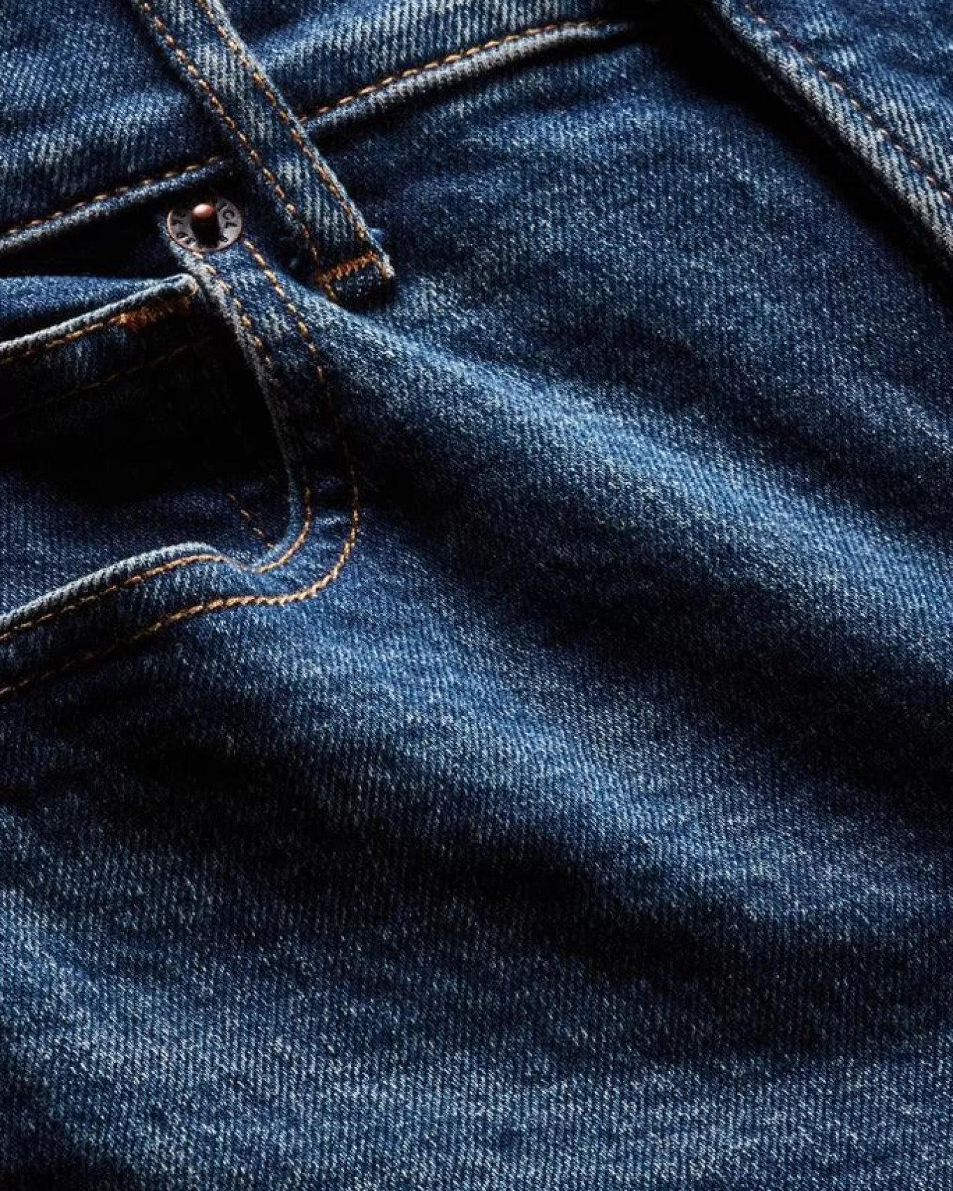 veronica_beard_cameron_bootcut_jean_5.webp Cameron Bootcut Jean<Veronica Beard Clearance